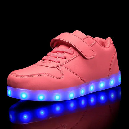 Barn-LED-sneakers med färgskiftande ljuseffekt när man går