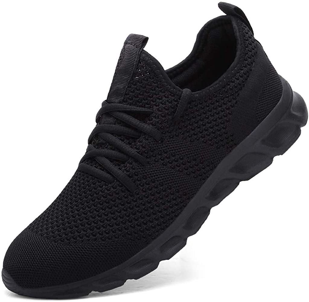 Schwarzer Sneaker aus Mesh, atmungsaktiv, rutschfeste Sohle, ideal für Sport und Freizeit.