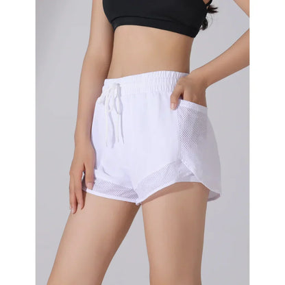 Andningsbara & Snabbtorkande Högmidjade Träningsshorts Dam – Mira