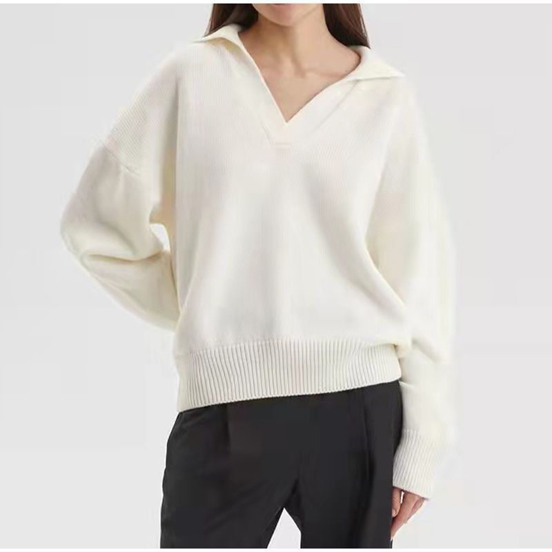 Damenpullover weiß, V-Ausschnitt, langärmelig, Baumwolle, lässig, modisch, Herbstmode.