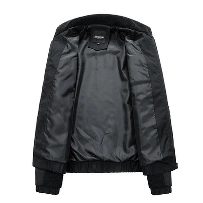 Schwarze Herrenjacke, gefüttert, Reißverschluss, Wintermode, warm, stilvoll, Polyester.