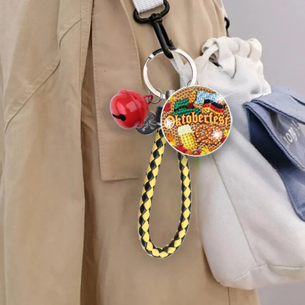 Gör-det-själv diamantmålning-nyckelring – glittrande hjärta Oktoberfest 2026