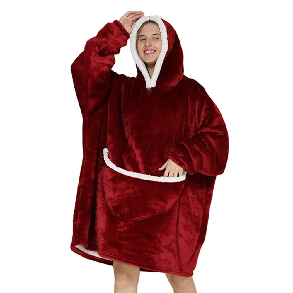 Oversized fleecefilt med huva och fickor – SnugJoy