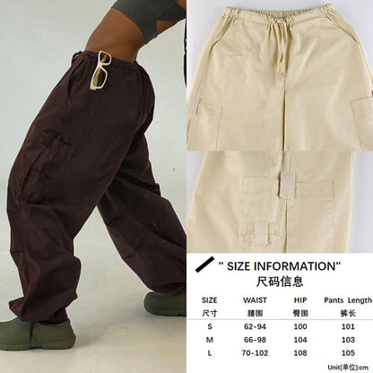 Braune und beige Cargo-Hosen, Unisex, Baumwolle, mit Taschen, lässiger Stil, Größenangaben.