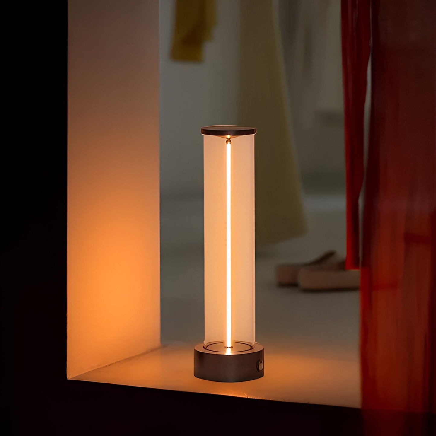 Ljussvärd bordslampa med justerbar ljusstyrka – Kyra