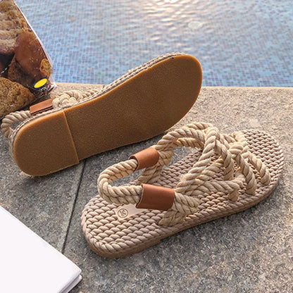 Flätade gladiatorsandaler – Serina