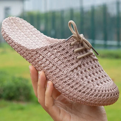 Luftiga damoutdoorloafers med öppet tåparti – Linaya