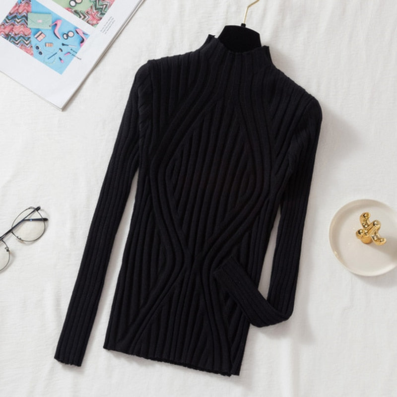 Schwarzer Rollkragenpullover Damen, gerippt, langärmelig, modisch, elegant, Herbstmode.