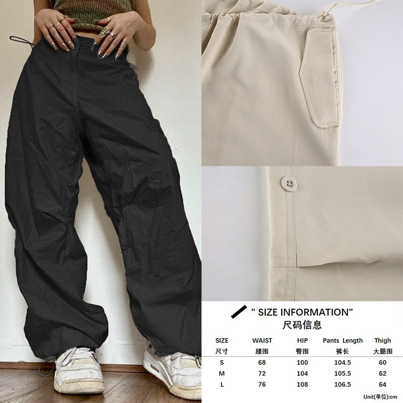 Schwarze Baggy-Hose Damen, weites Bein, Streetwear, Baumwolle, modisch, bequem, lässig.