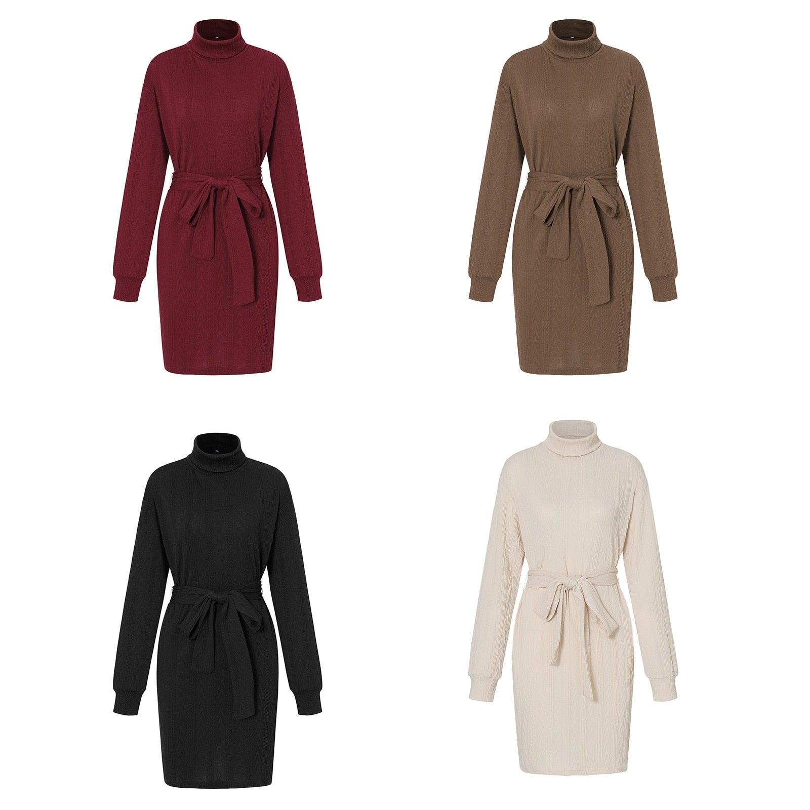 Vier Rollkragenkleider mit Gürtel in Rot, Braun, Schwarz und Weiß, Damenmode, Herbst/Winter.