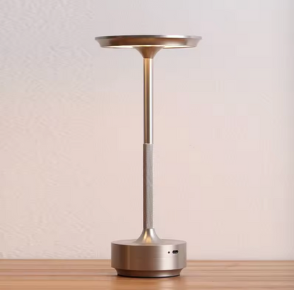 ClarityGlow Lyxutgåvan | Trådlös LED-bordslampa