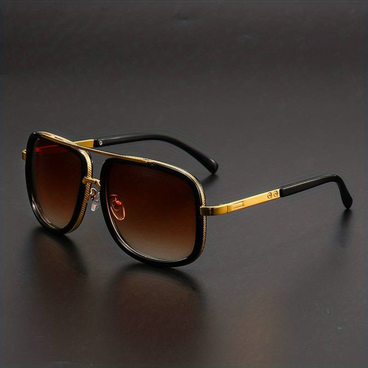 Stilfull unisex solglasögon med elegant finish – SunEdge Flair