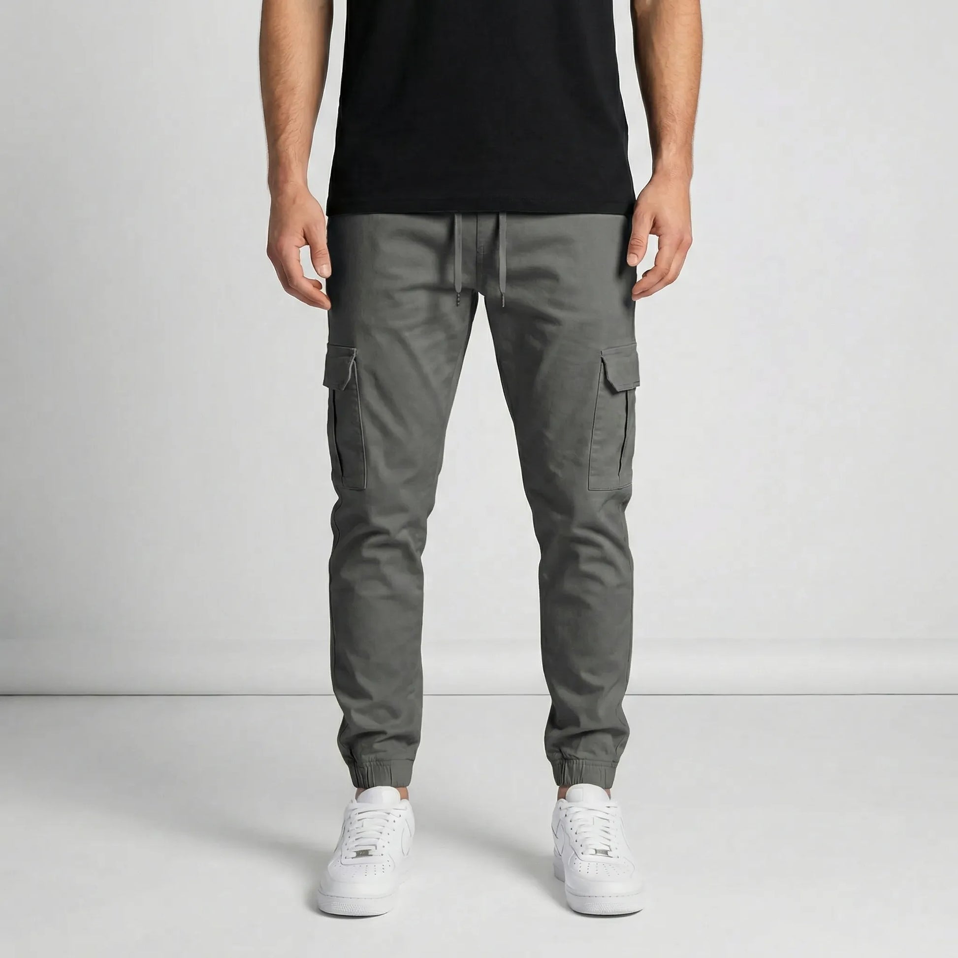 Schmale Cargo-Jogger Mit Zuschnitt - Lasse