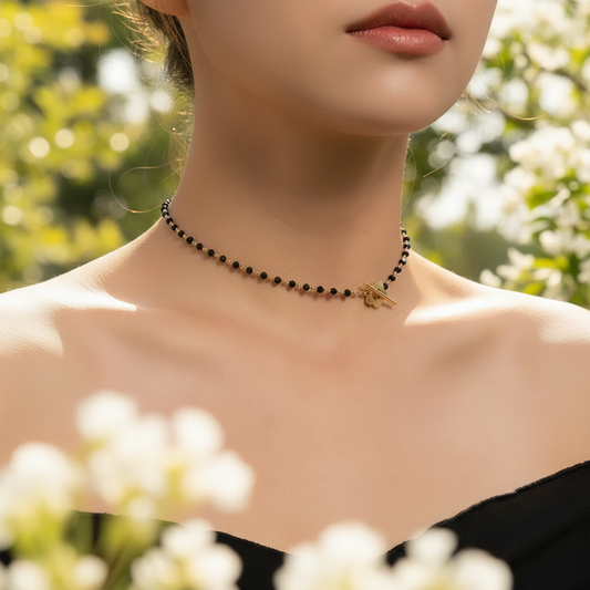 Schwarze Kristallhalskette - CrystalJewelry 