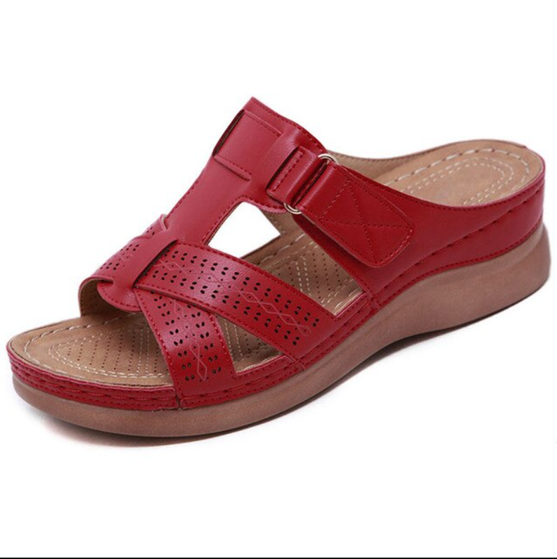 Rote Damen-Sandale, Leder, ergonomisch, Sommerschuh, bequem, modisch, rutschfest.
