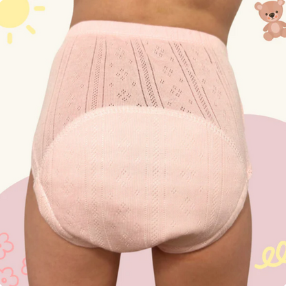 Rosa Damenunterhose aus Baumwolle mit Spitzenmuster, bequem und atmungsaktiv.