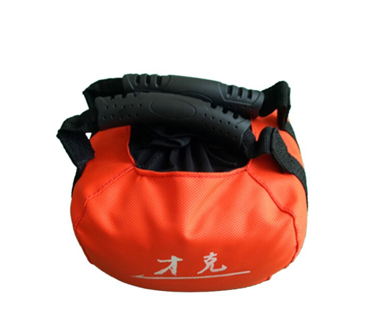 Orange faltbarer Eimer mit schwarzem Griff, ideal für Camping und Outdoor-Aktivitäten.