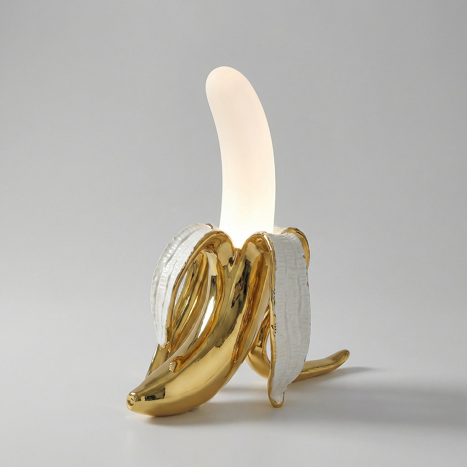Sculptural Tabletop Lamp -  Glowbana