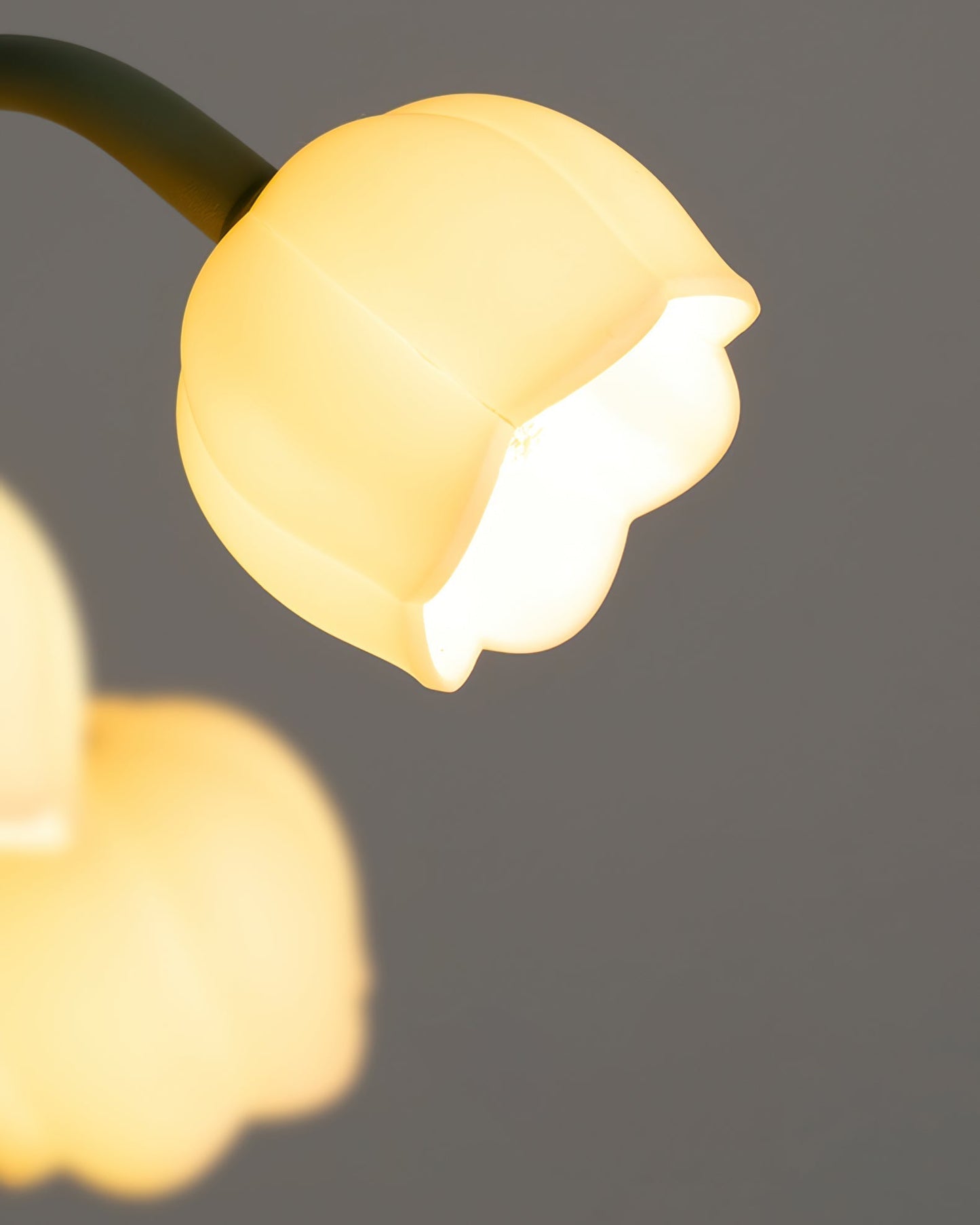 Sculptural Flower Table Lamp -  Florencea
