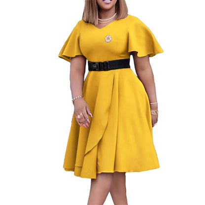 Gelbes Damenkleid mit Gürtel, Kurzarm, knielang, elegantes Design, ideal für Sommermode.