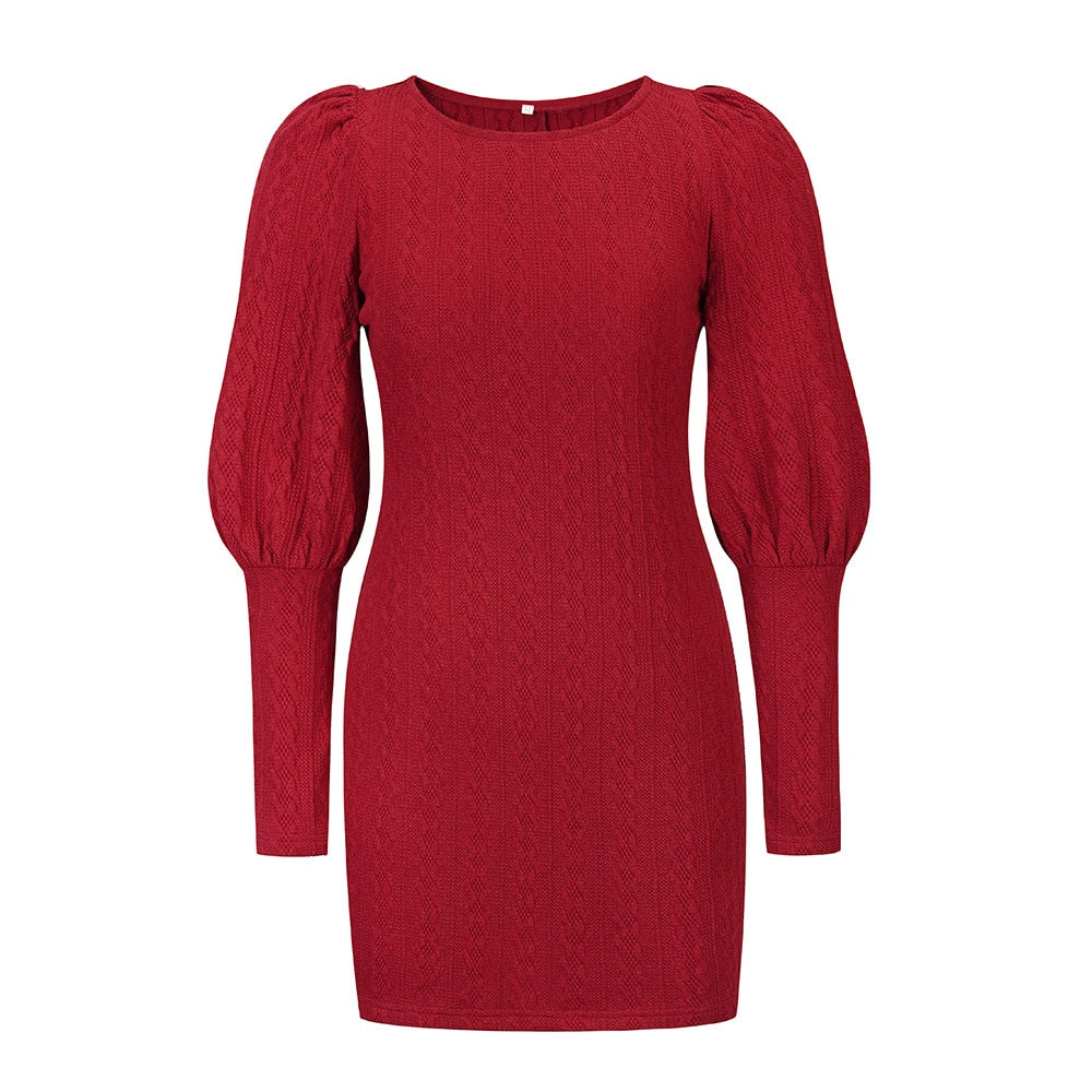 Rotes Strickkleid mit Puffärmeln, Damenmode, elegantes Design, Herbst-Winter-Kollektion.