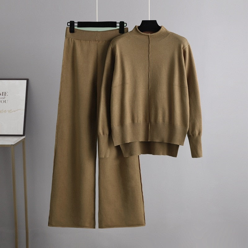 Braunes Damen-Strickset, Pullover und Hose, gemütlich, modisch, Herbst-Winter-Outfit.