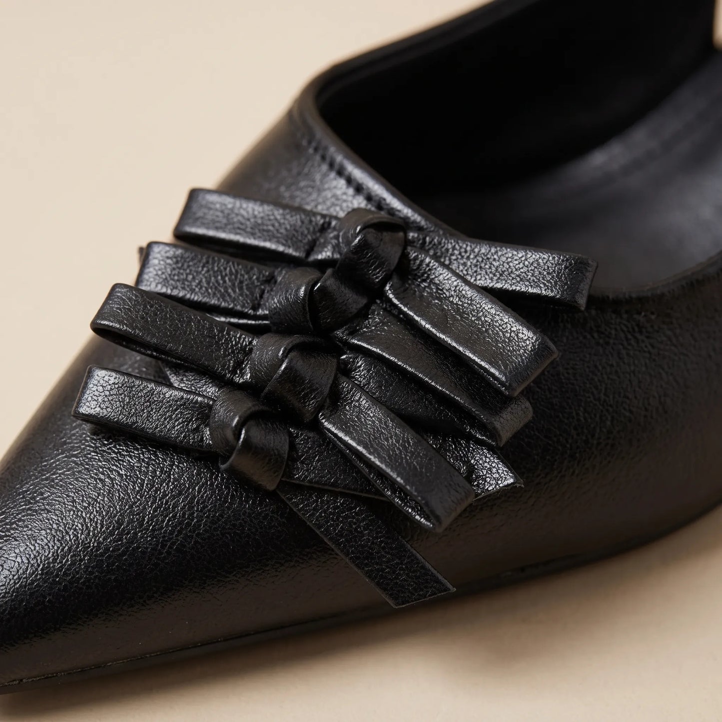 Spetsiga Slingback-Skor Med Låg Klack - Kristina