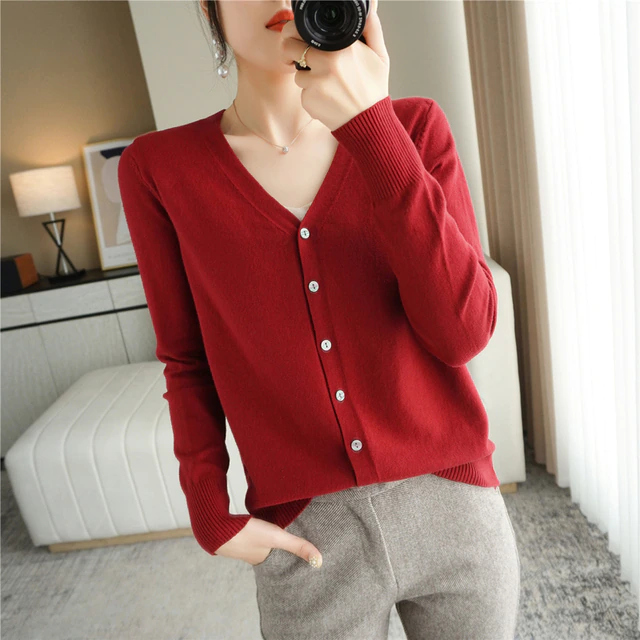 Roter V-Ausschnitt Strickcardigan Damen, locker, dünn, Herbstmode, große Größe.