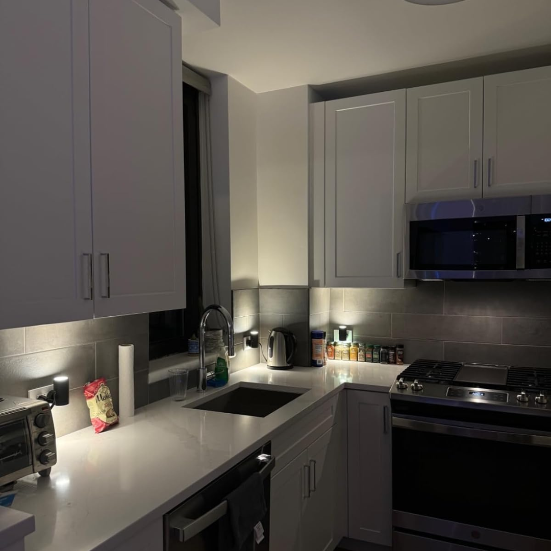 Subtle Wall Mounted Plug Light -  Noctiflow