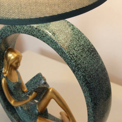 Table Lamp With Sculptural Base -  Readelle