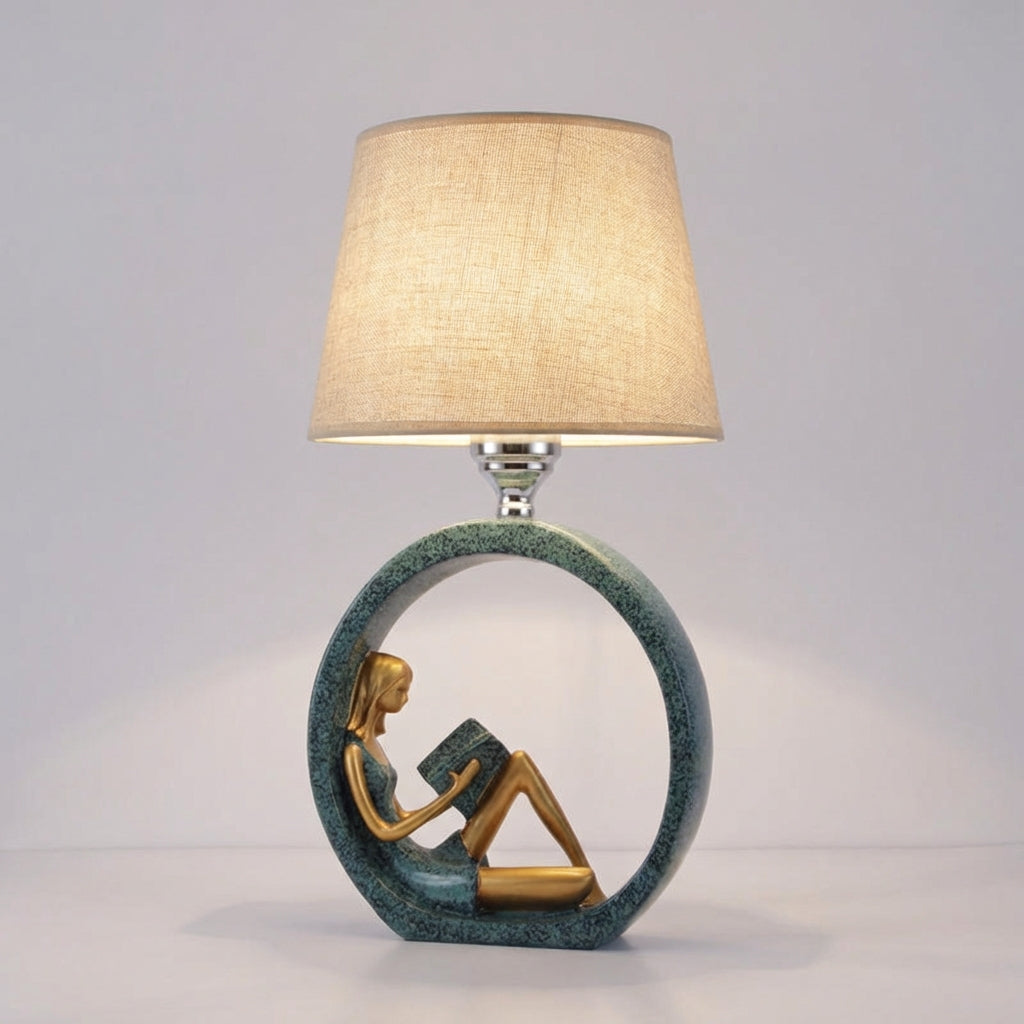 Table Lamp With Sculptural Base -  Readelle