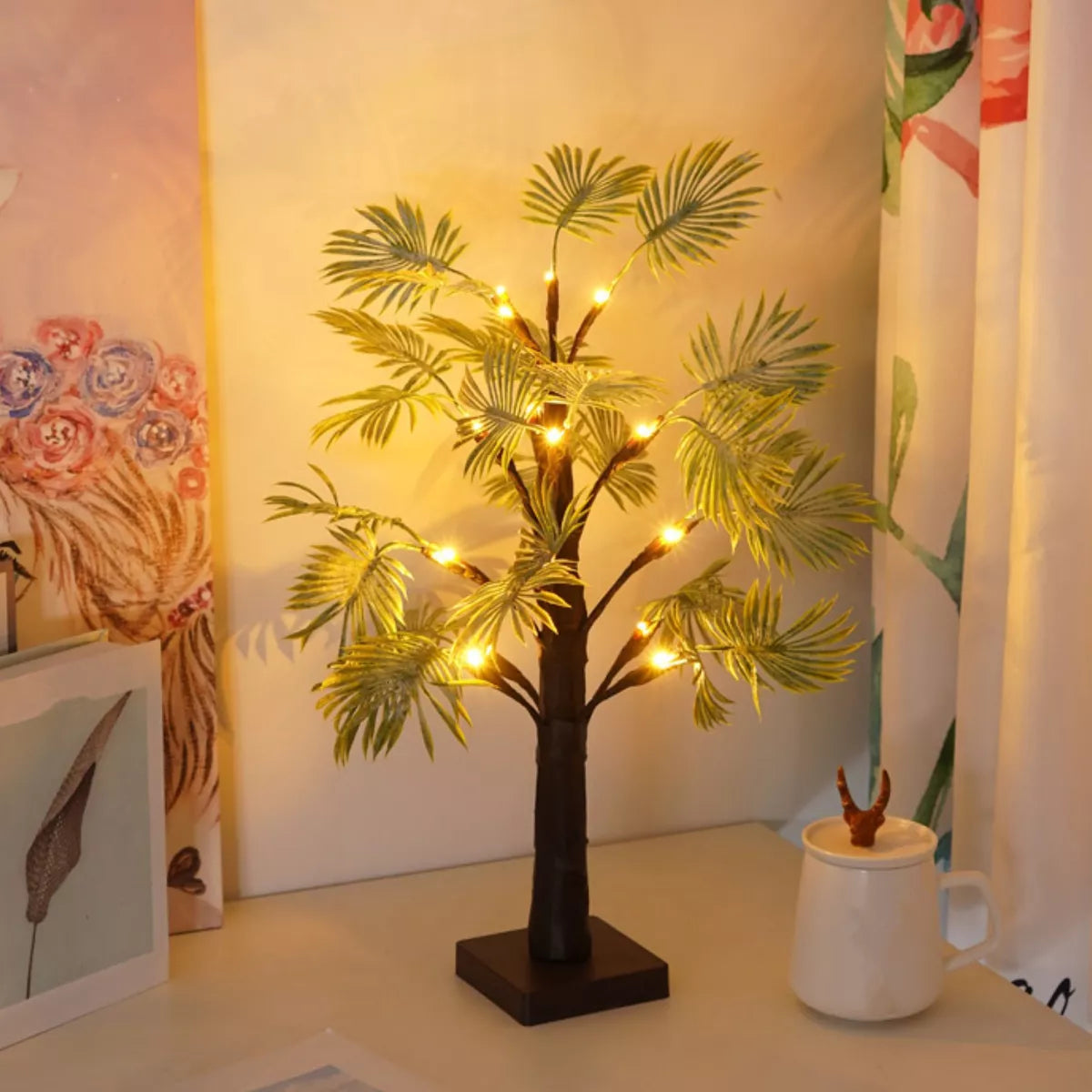 Tropical Inspired Night Lamp - LuminaraPalm