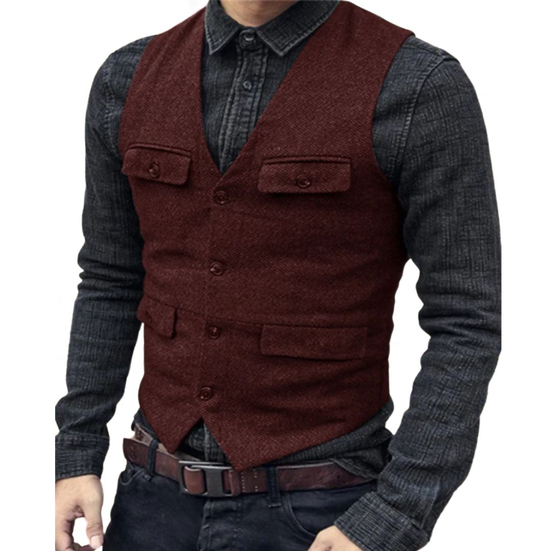 Mann in brauner Weste und grauem Hemd, modische Herrenbekleidung, eleganter Stil.