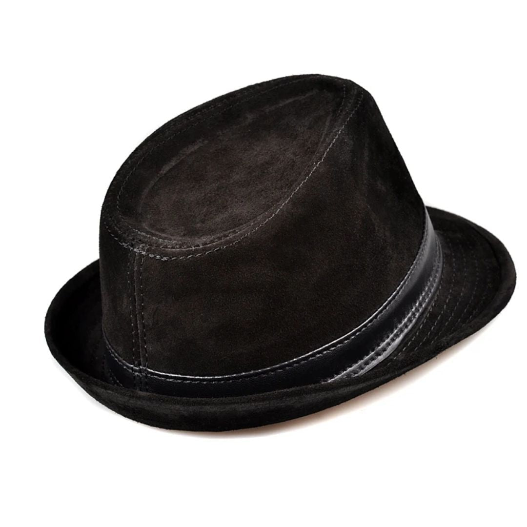 Schwarzer Fedora-Hut aus Wildleder mit Lederband, stilvoller Herrenmode-Accessoire.