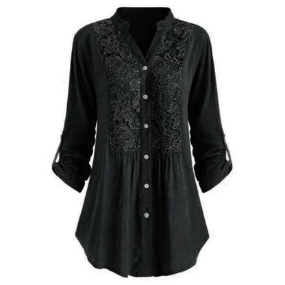 Schwarze Damenbluse mit Spitze, Knopfleiste, 3/4-Ärmel, elegant, modisch, Freizeitkleidung.