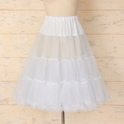 Weißer Tüll-Petticoat, knielang, voluminös, ideal für Brautmode oder Vintage-Look.