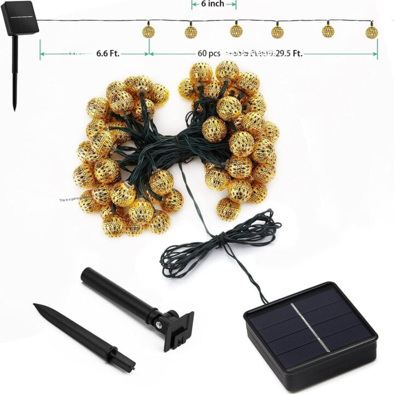 Solarbetriebene Lichterkette mit goldenen Kugeln, 60 LEDs, 29,5 ft, für Gartenbeleuchtung.