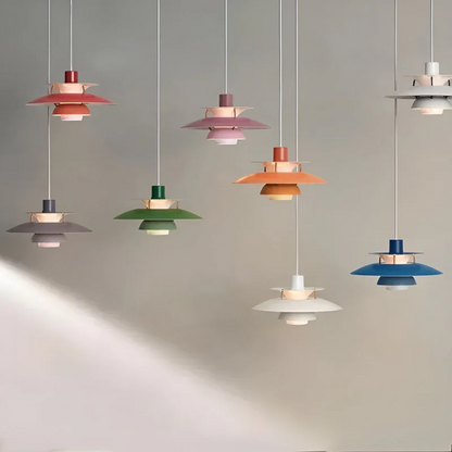 Mehrfarbige Pendelleuchten aus Metall, modernes Design, hängend, Innenbeleuchtung.