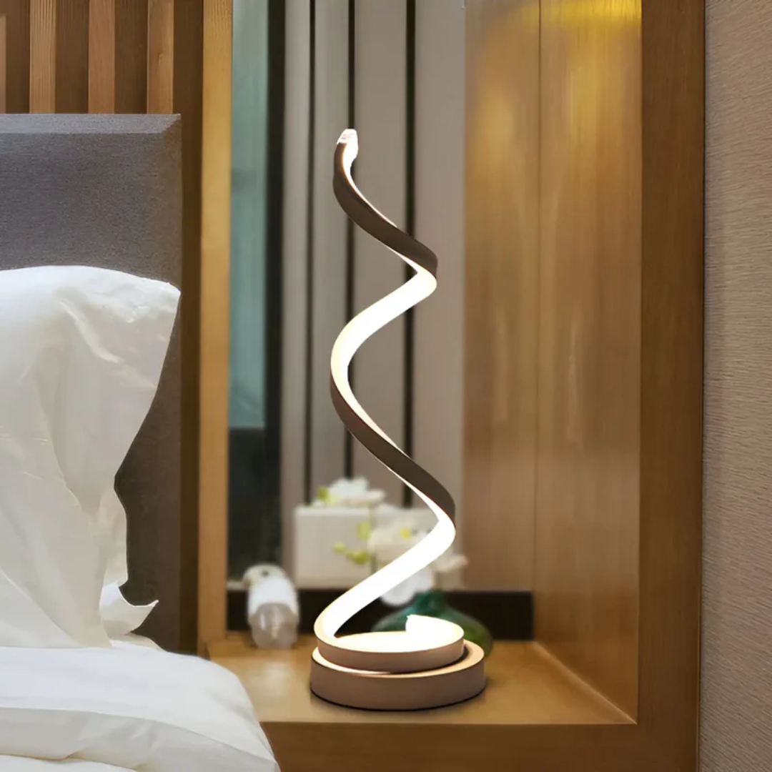 Moderne LED-Tischlampe, spiralförmig, warmweißes Licht, Holzoptik, Schlafzimmer-Dekor.