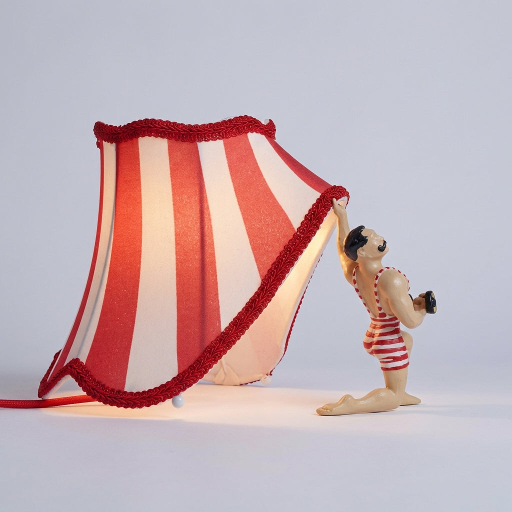 Vintage Circus Table Lamp - Carnovolt