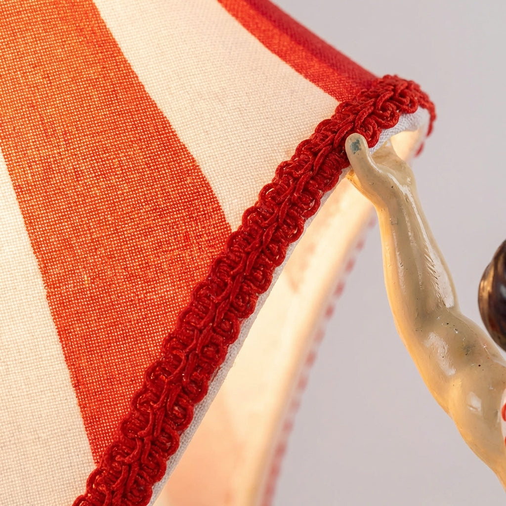 Vintage Circus Table Lamp - Carnovolt
