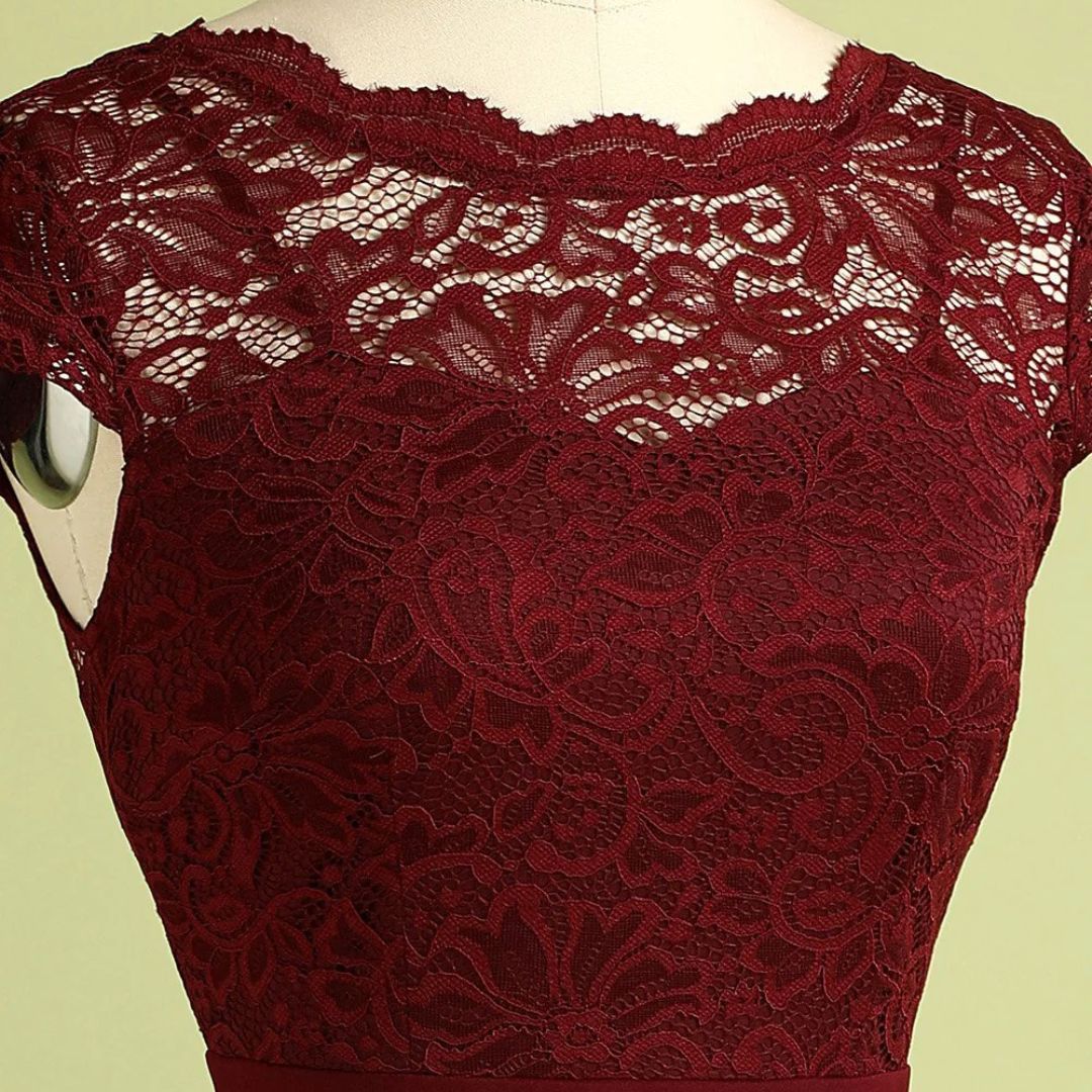 Vintage Spitzenkleid - DressMagic 
