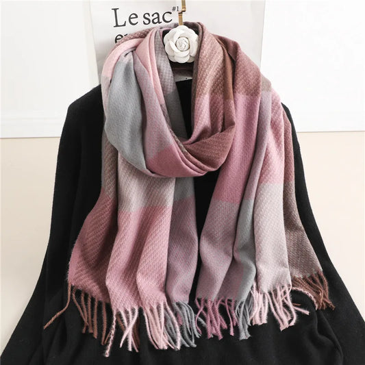 Rosa-grauer Karoschal aus Wolle, Damen-Winterschal, warm, modisch, weiches Material.