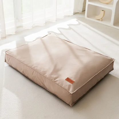 Wasserdichtes Hundebett beige, Haustier Schlafmatte, für kleine bis große Hunde und Katzen.