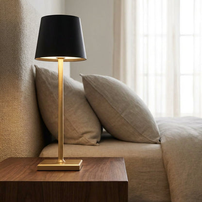 Wireless Dimmable Table Lamp - Radiovo
