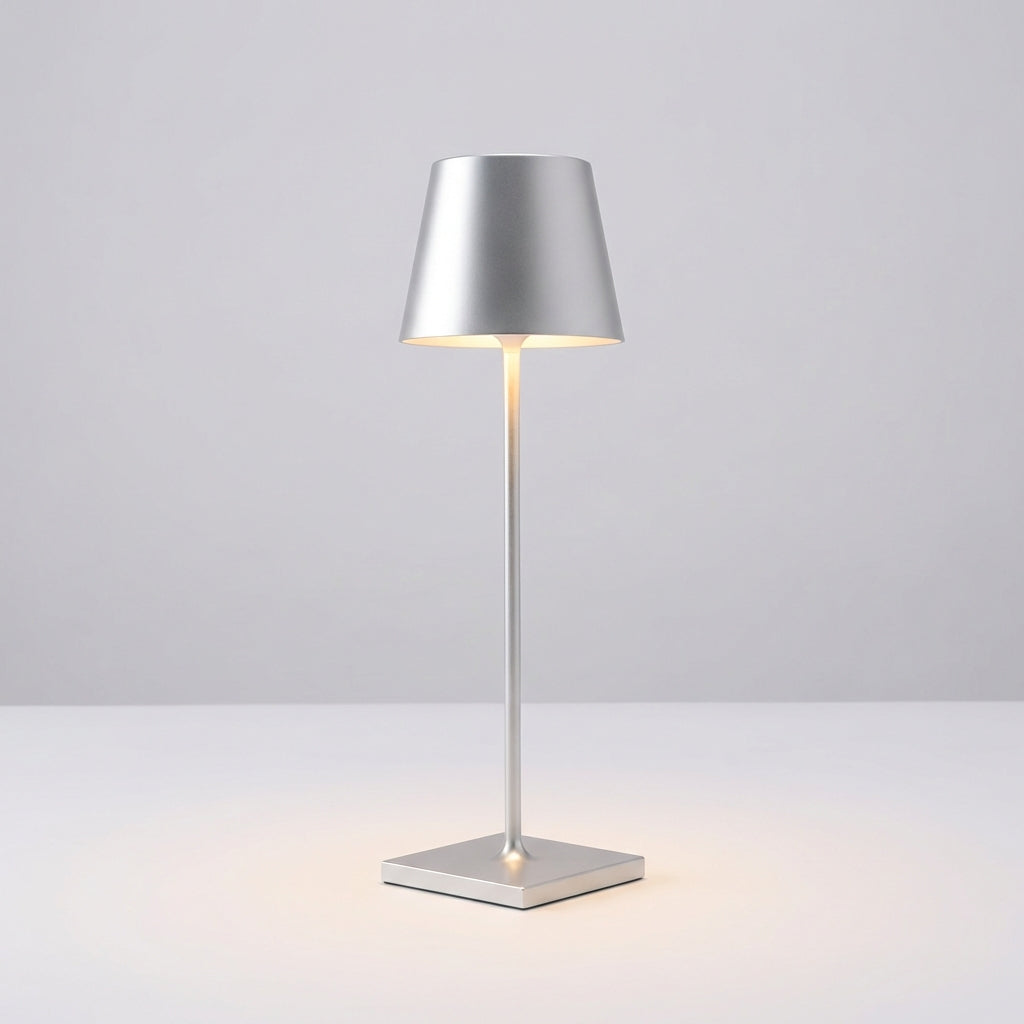 Wireless Dimmable Table Lamp - Radiovo