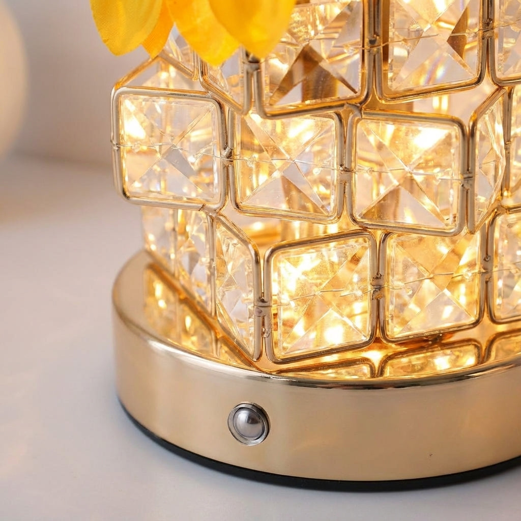 Wireless Rechargeable Table Lamp -  Vellume