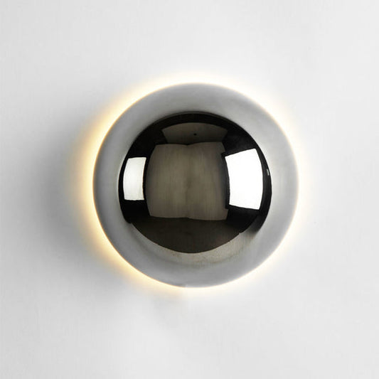 Vägglampa med retroarkitektonisk look – NovaLux
