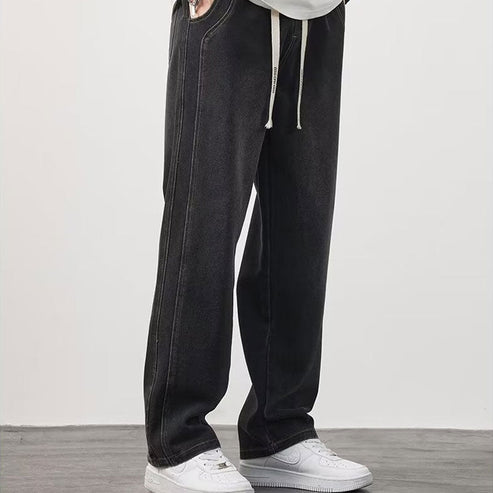 Luftiga herrjeans med rak passform – Julian