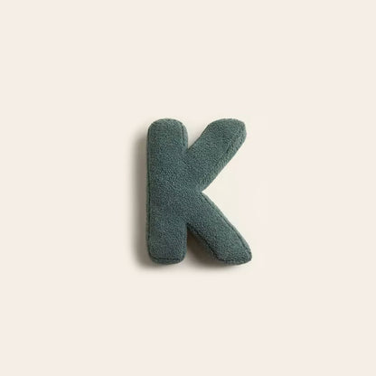 Dekorativ bokstavskudde – LetterLounge